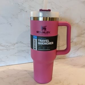 NEW Stanley 40 Ounce Adventure Quencher Azalea